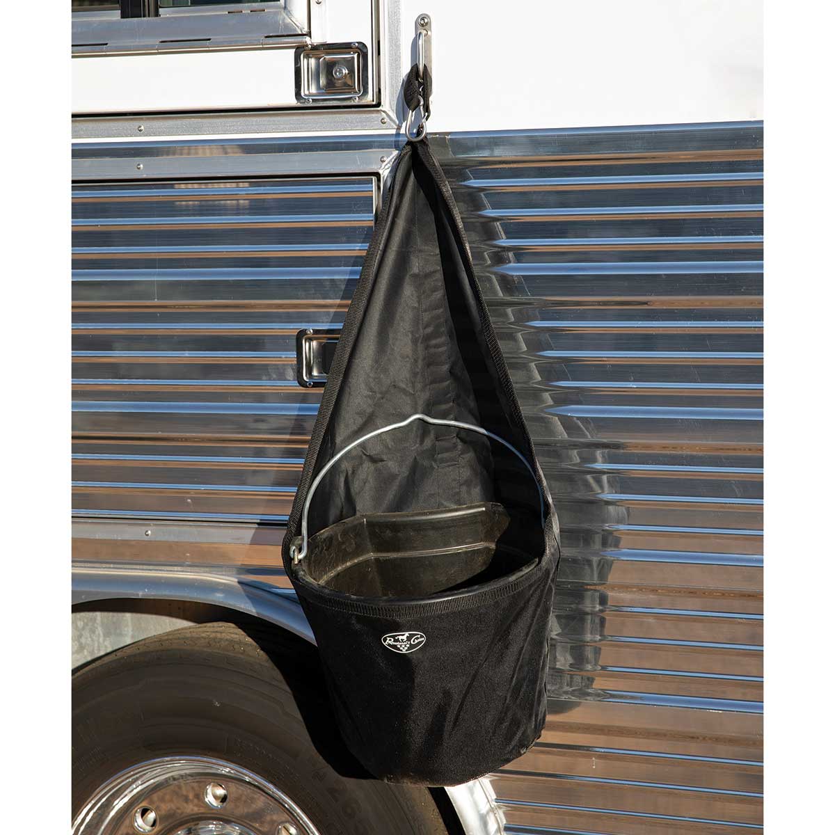 Professionals Choice Scratchless Water Bucket Holder | – Paddock Saddlery